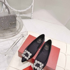 Roger Vivier flat shoes